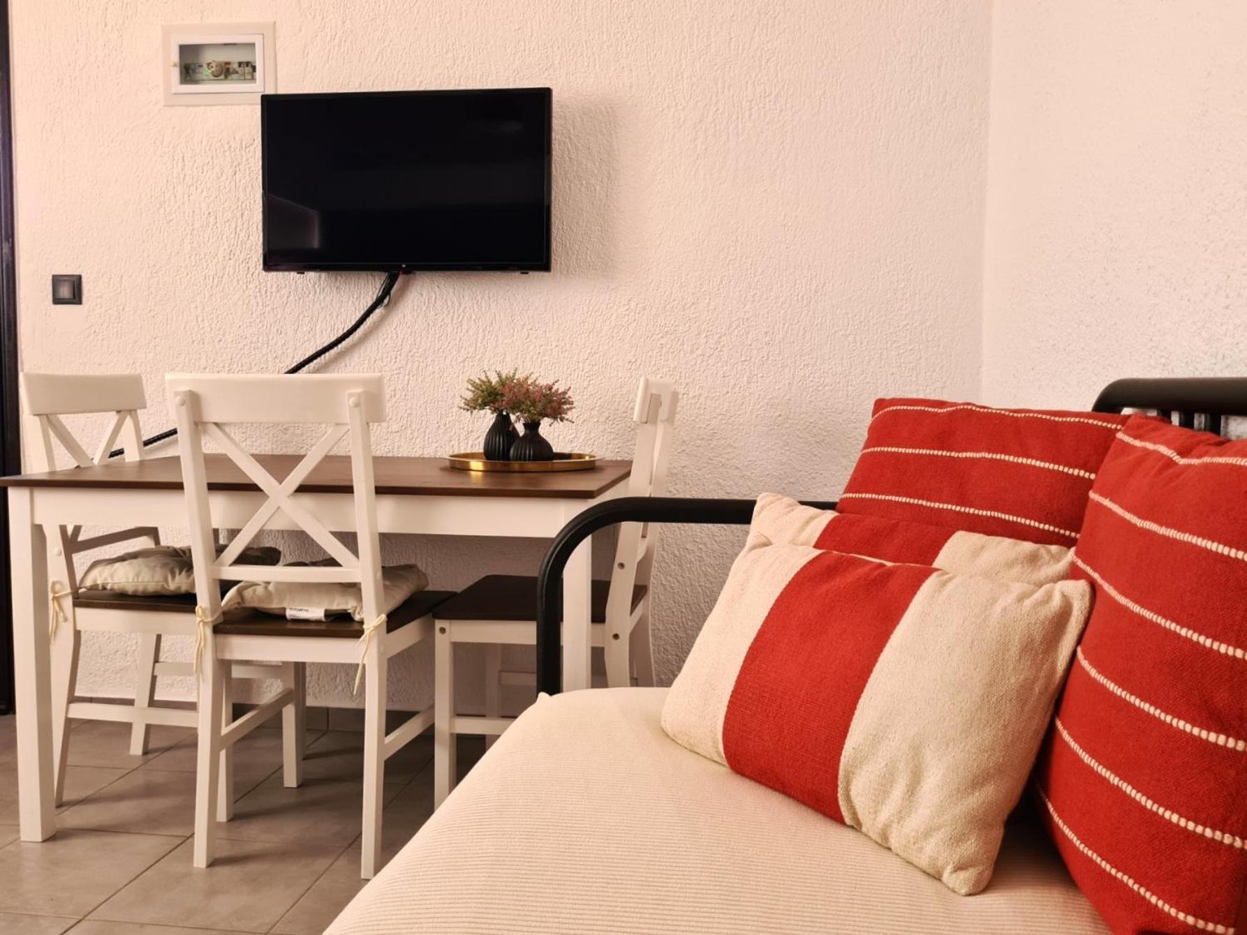 Apartamento Mum'S Yard Istron Exterior foto